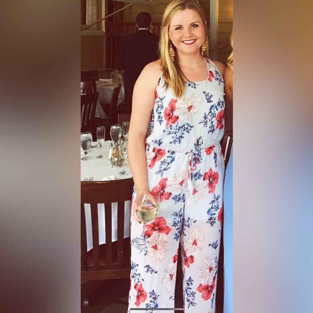 Gorgeous flowy floral jumpsuit